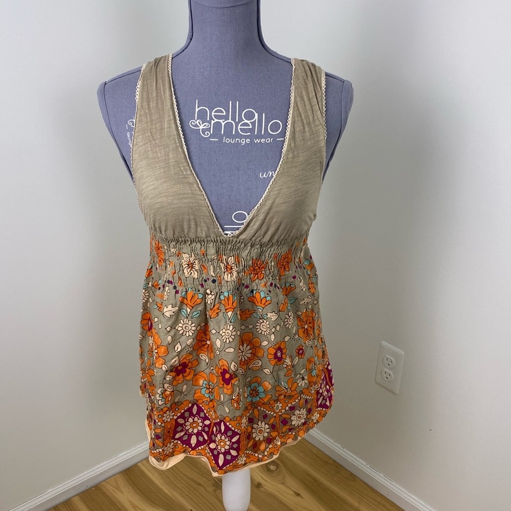 Free people floral print v neck tank top size 0